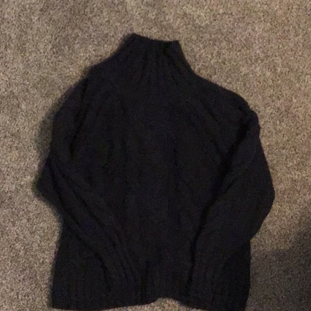 Women’s navy blue sweater